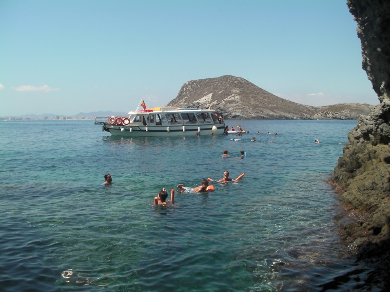 <span style='color:#780948'>ARCHIVED</span> - Boat trips from La Manga with Solaz Lines