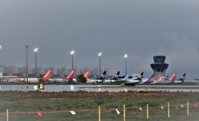 <span style='color:#780948'>ARCHIVED</span> - Alicante-Elche airport reopening progressively on Tuesday