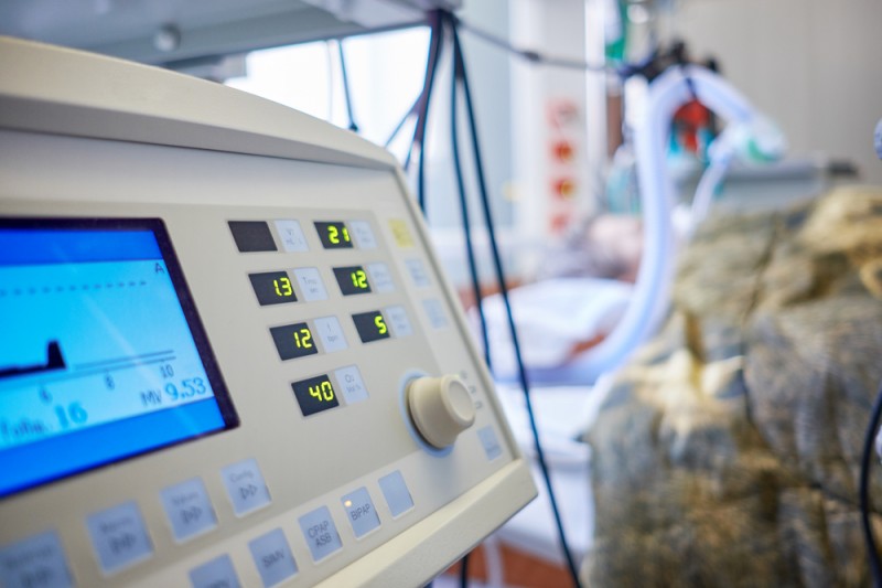 <span style='color:#780948'>ARCHIVED</span> - One-third of Covid patients in Spain who were put on ventilators didn’t survive during first wave