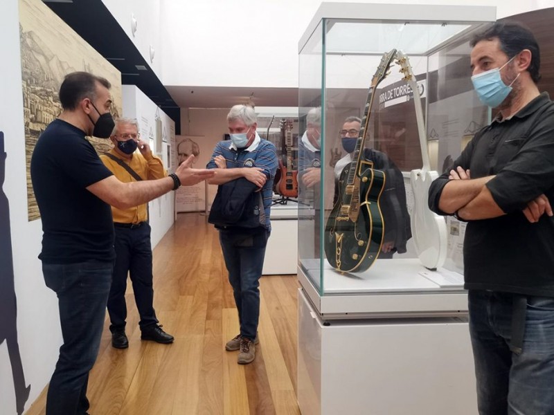 <span style='color:#780948'>ARCHIVED</span> - Electric guitar exhibition extended at Almeria Guitar Museum until May 23
