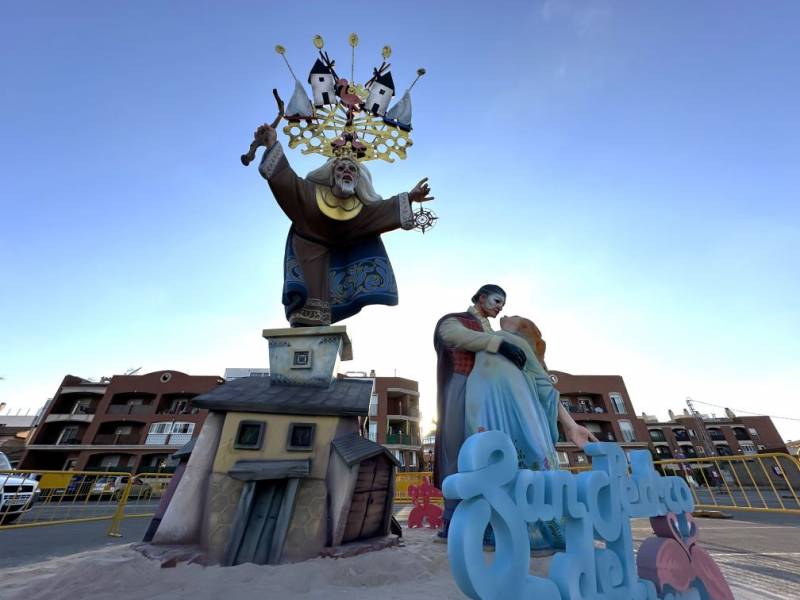 June 23 Watch the guy burn in San Pedro for the San Juan bonfire night