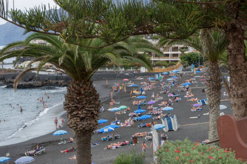 British tourist found dead on beach in Lanzarote