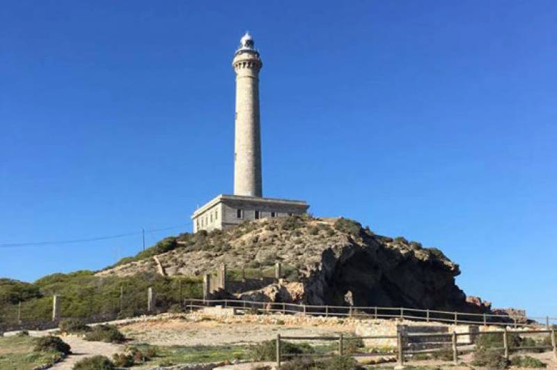 Follow the light: a tour of the lighthouses of the Costa Cálida!