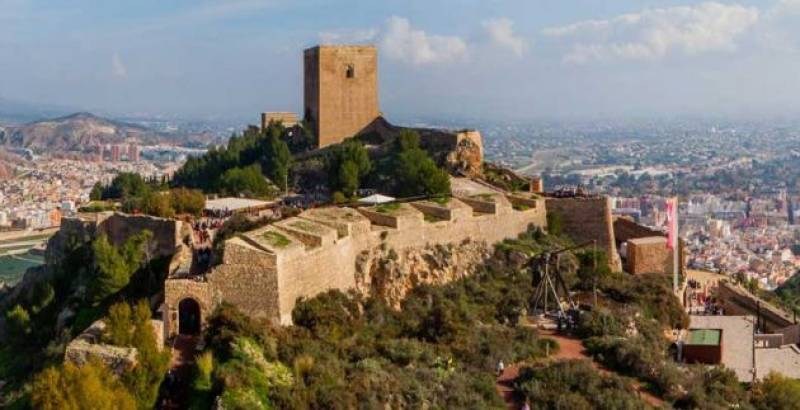 July 18 and 25 Dramatized evening tours and dinner in Lorca castle