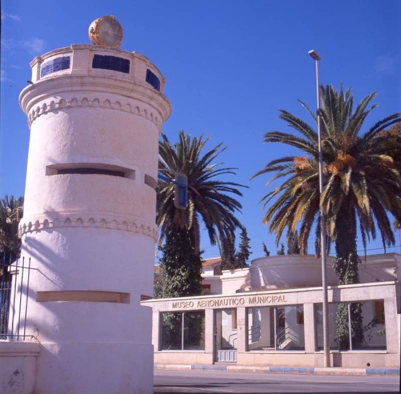 September 27 Free guided tour of the old hydroplane air base in Los Alcázares