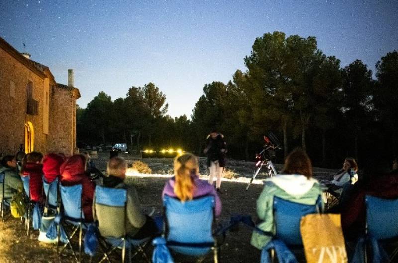 December 27 Stargazing and wine in the historic Caravaca village of La Encarnación