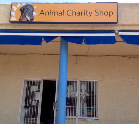 Animal welfare charity shop Los Narejos