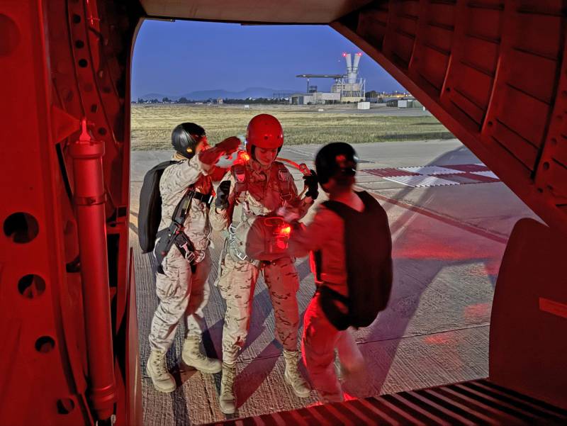 Princess Leonor completes parachute training as her time in Murcia draws to a close