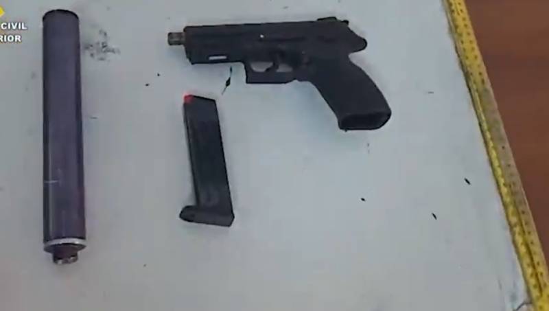 Two Brits arrested over execution-style shooting that left man paralysed in San Javier