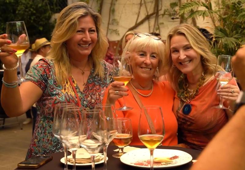 October 16 to 18 Gastromar food and drink festival in Los Alcázares