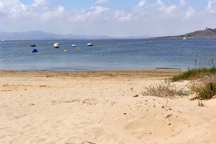 A very popular Mar Menor beach in the San Javier section of La Manga